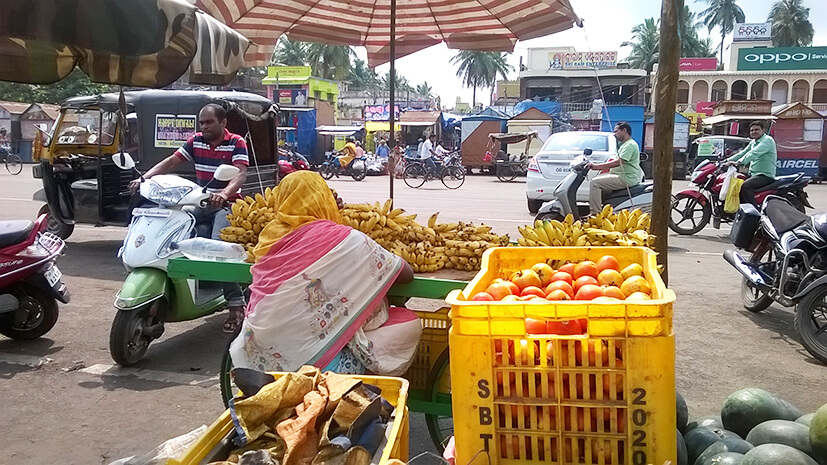 indian market scene